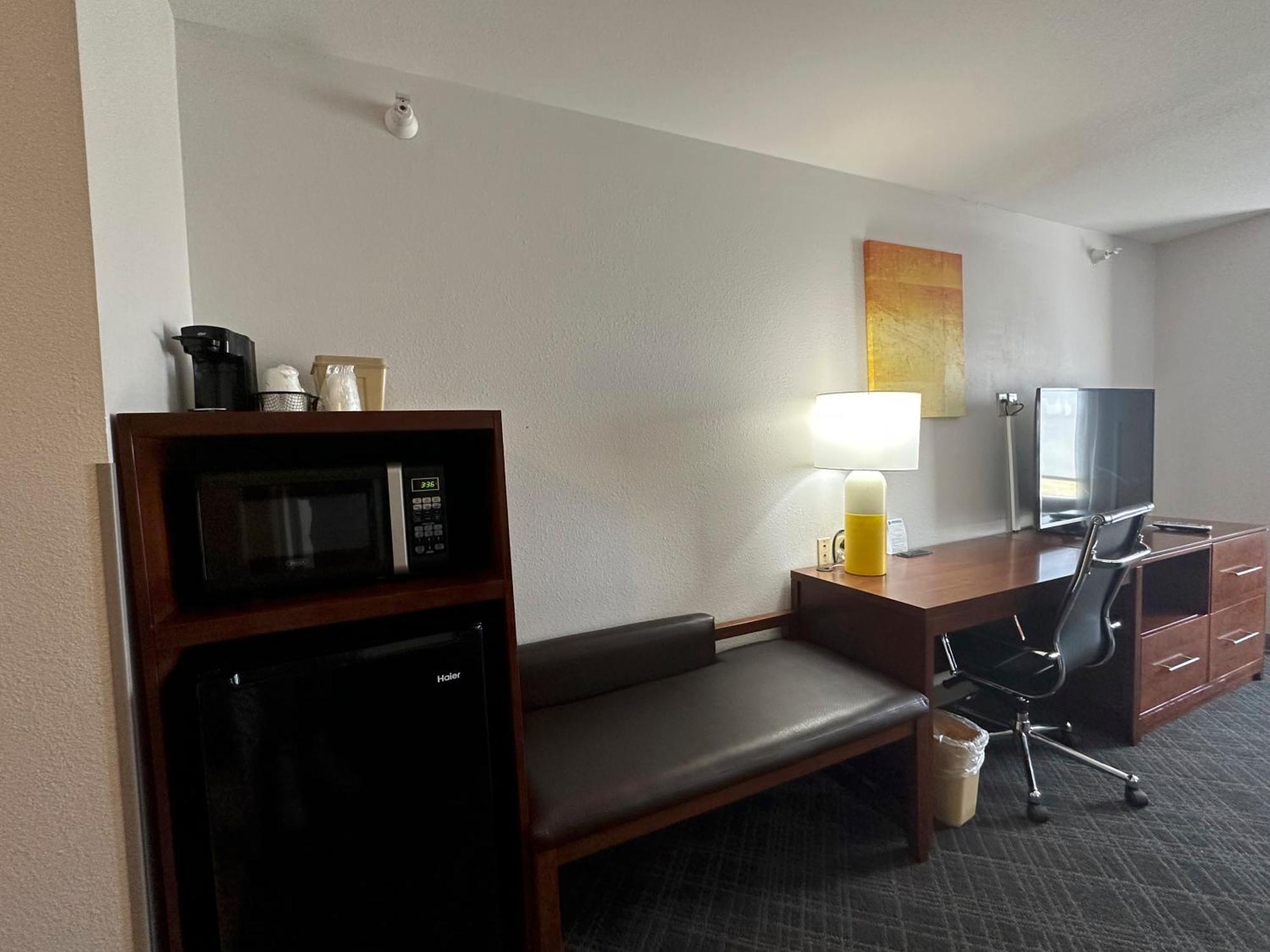 Comfort Suites Jackson-Cape Girardeau Exterior foto